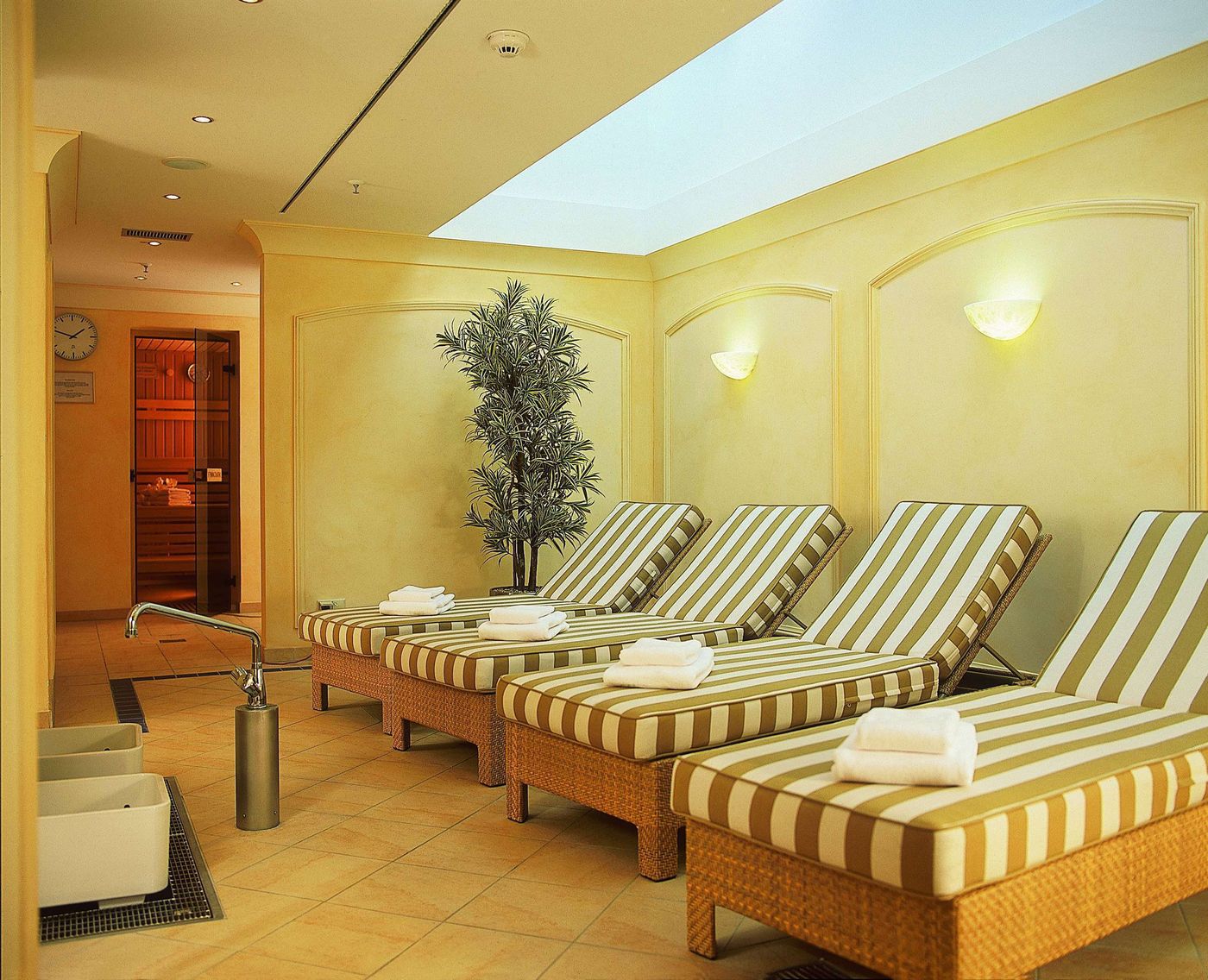 JW-Marriott-Hotel-Berlin-Sports-and-Entertainment-77