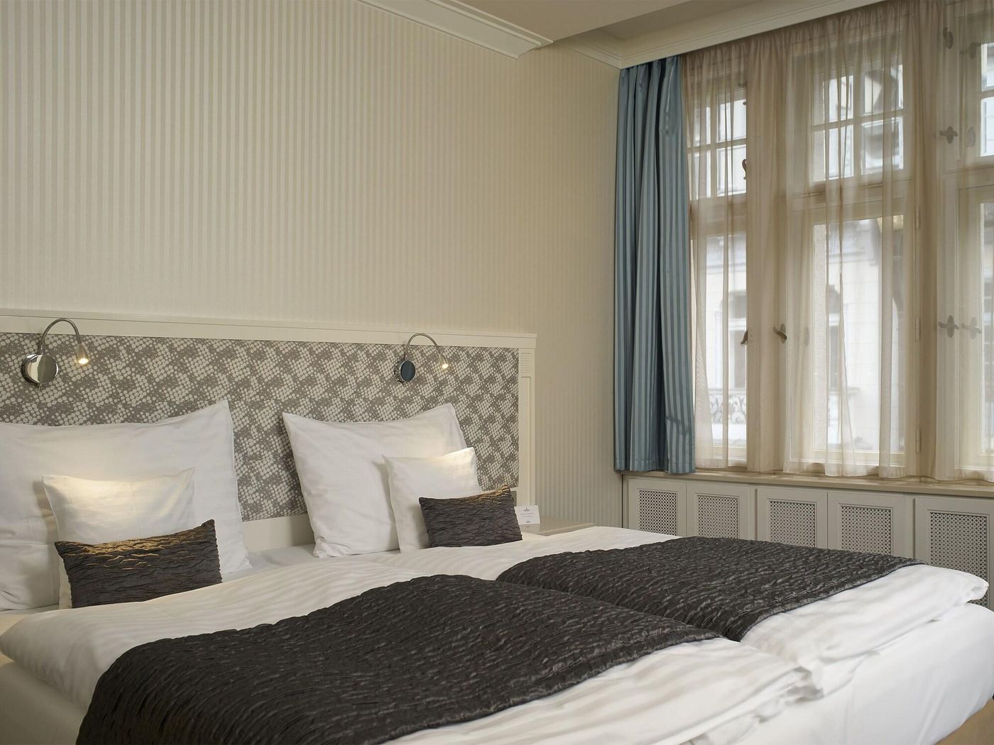 Luxury Spa Hotel Atlantic Palace-Czech Republic-Karlovy Vary-Room-10