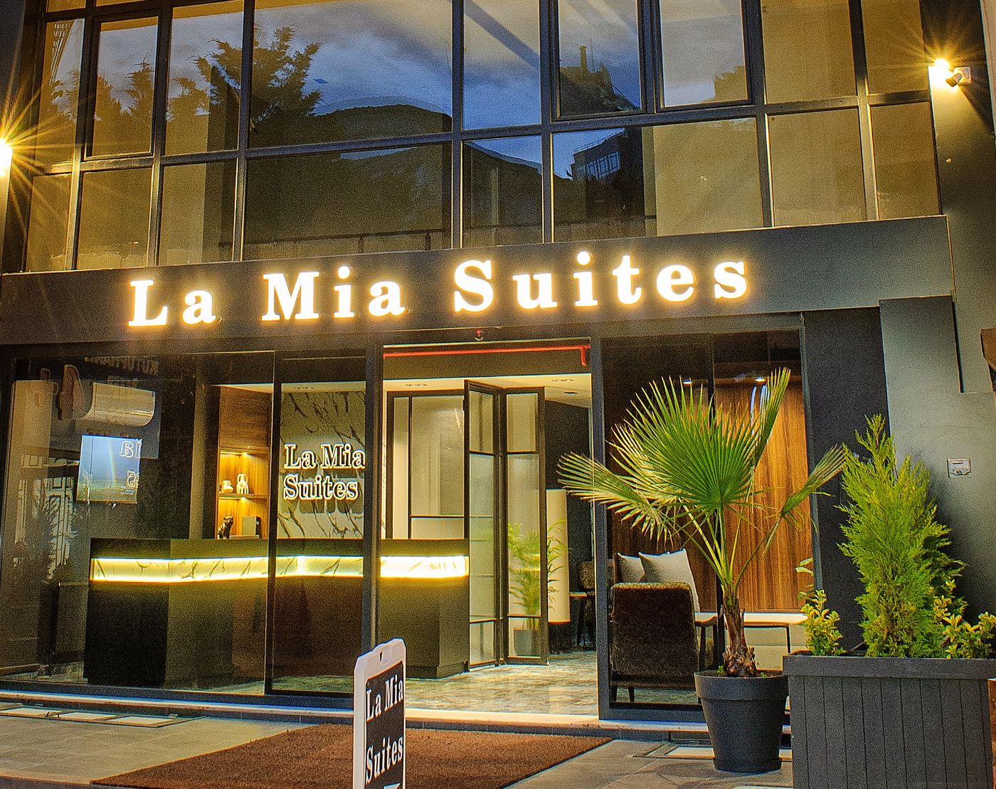 La-Mia-Suites-General-view-24