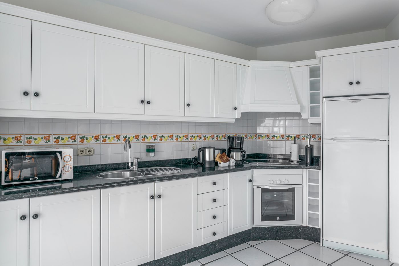 Santa-Barbara-Golf---Ocean-Club-Room-33