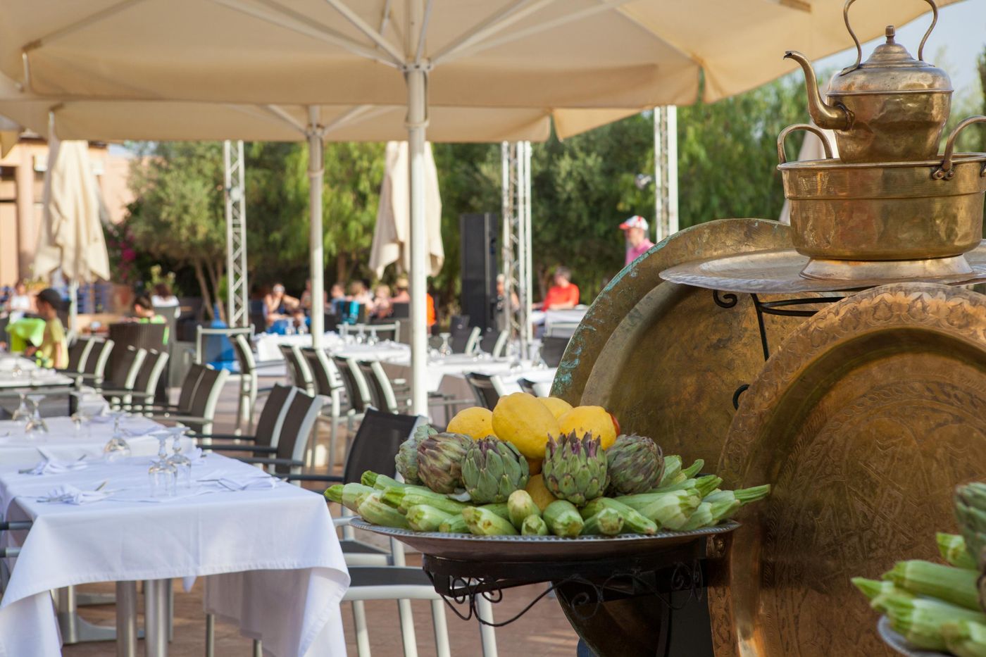 Valeria-Madina-Club-Restaurant-23