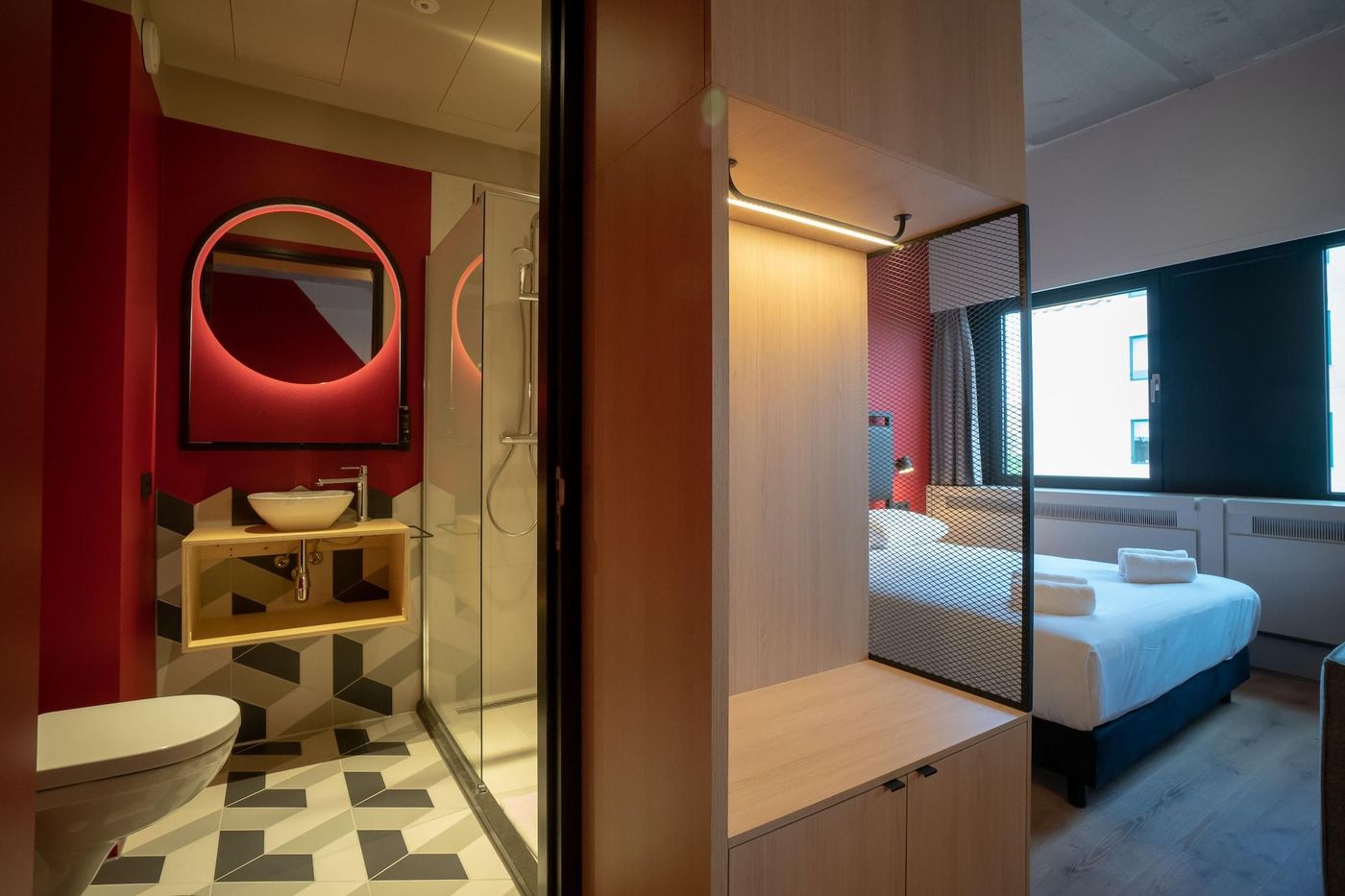 Via-Suites-Room-20