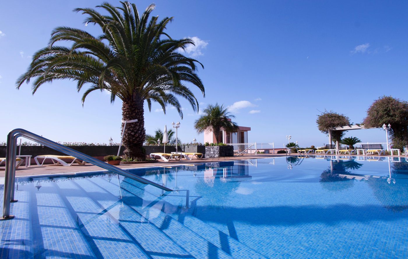 Ocean-Gardens-Pool-4