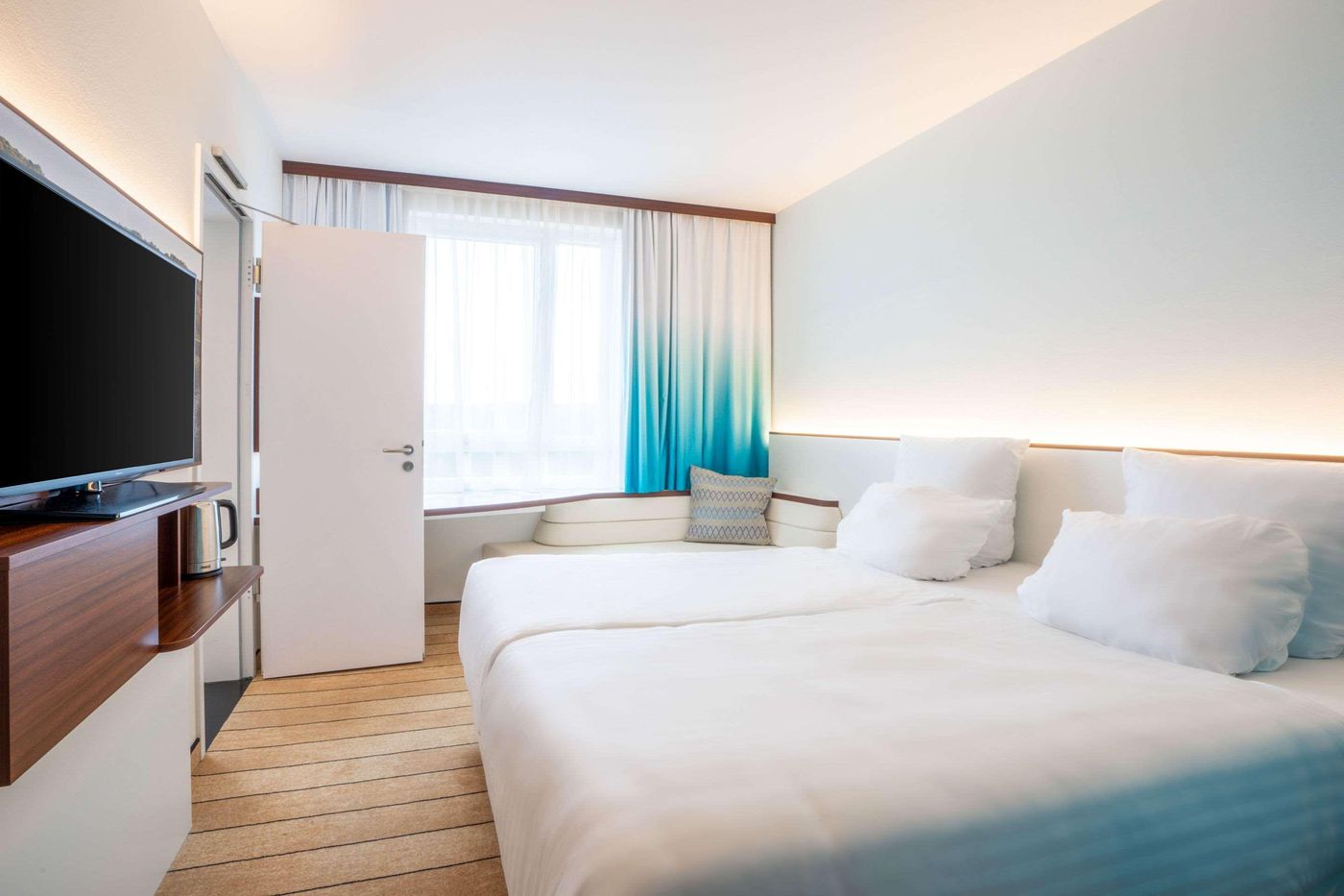 Hey Lou Hotel Frankfurt Airport - Germany - KELSTERBACH - Room - 7