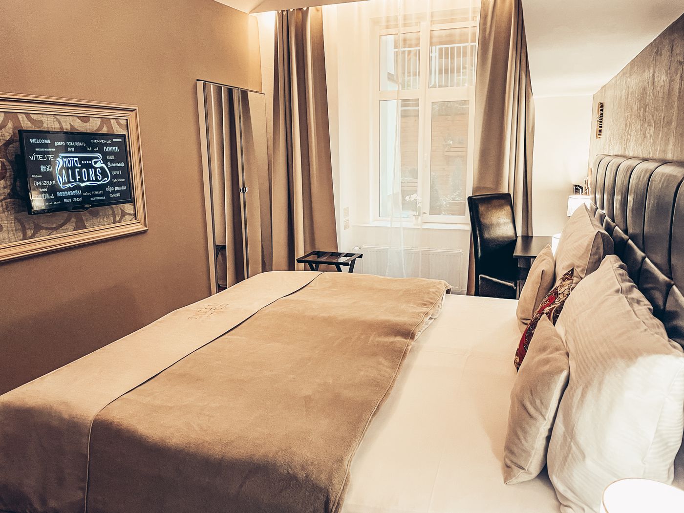 Alfons-Boutique-Hotel-Room-26