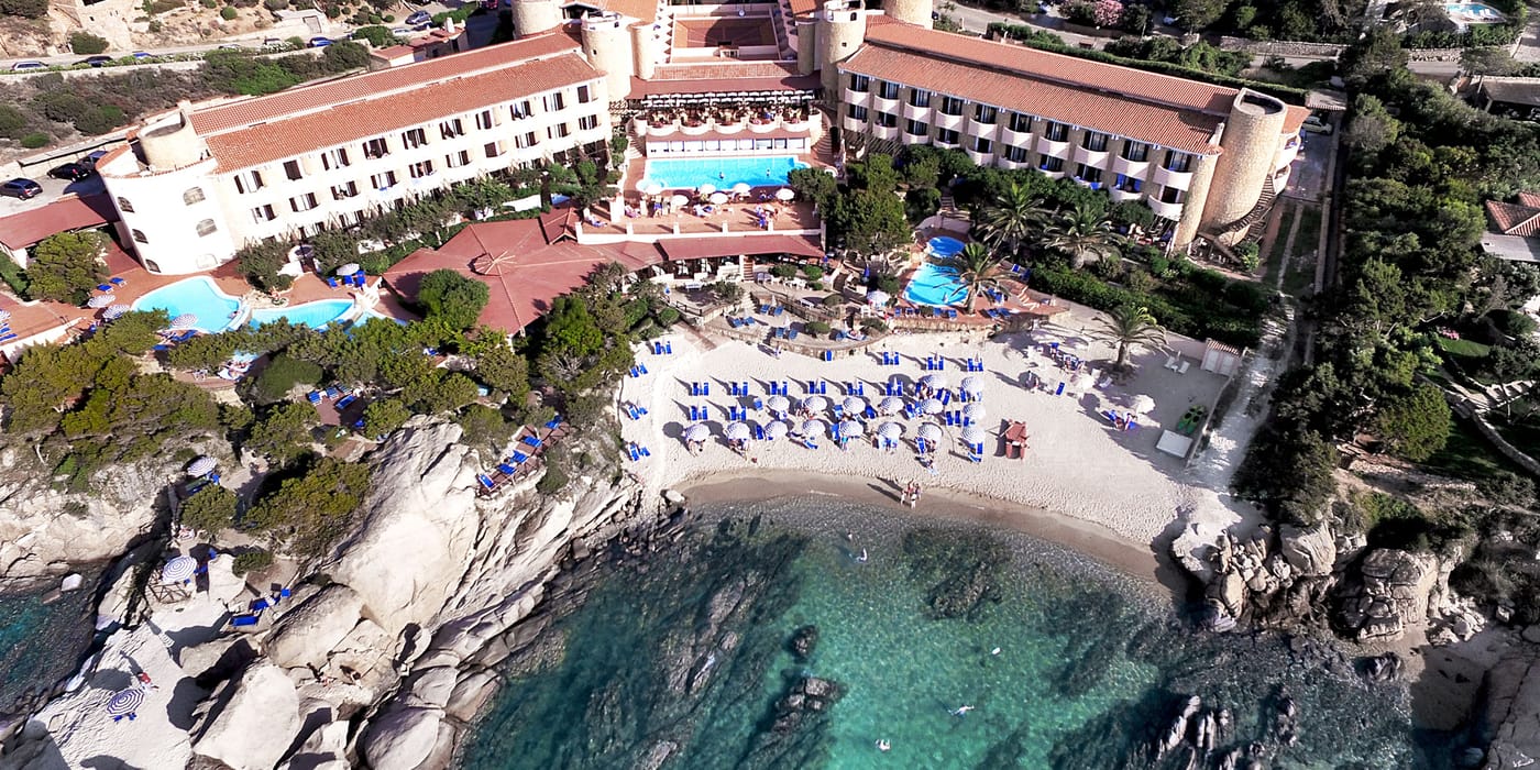 Grand-Hotel-Smeraldo-Beach-General-view-6