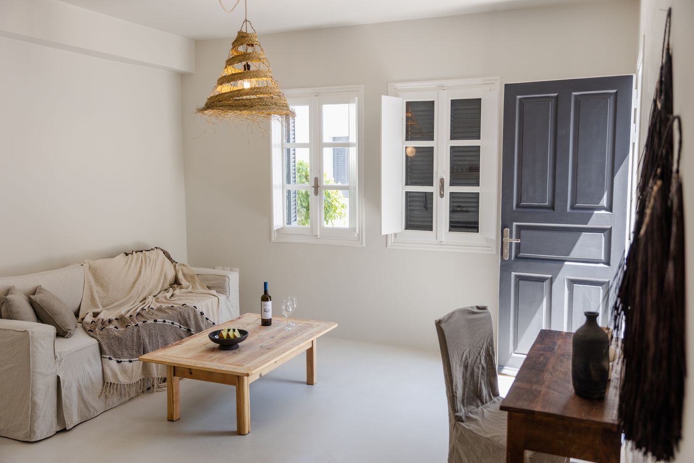 Scorpios-Beach-Room-31