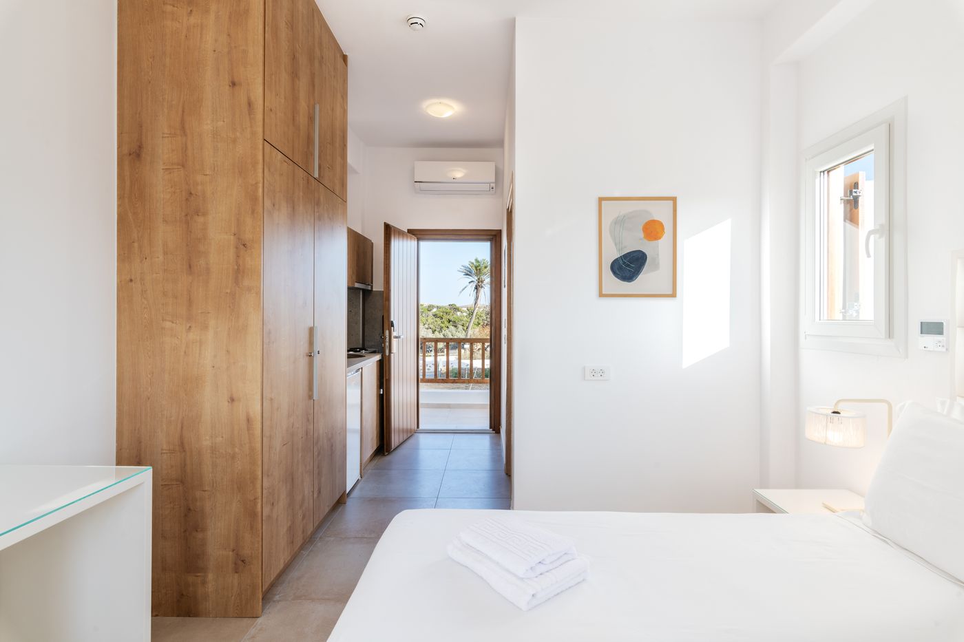 Mykonaki-hotel-Lobby-8