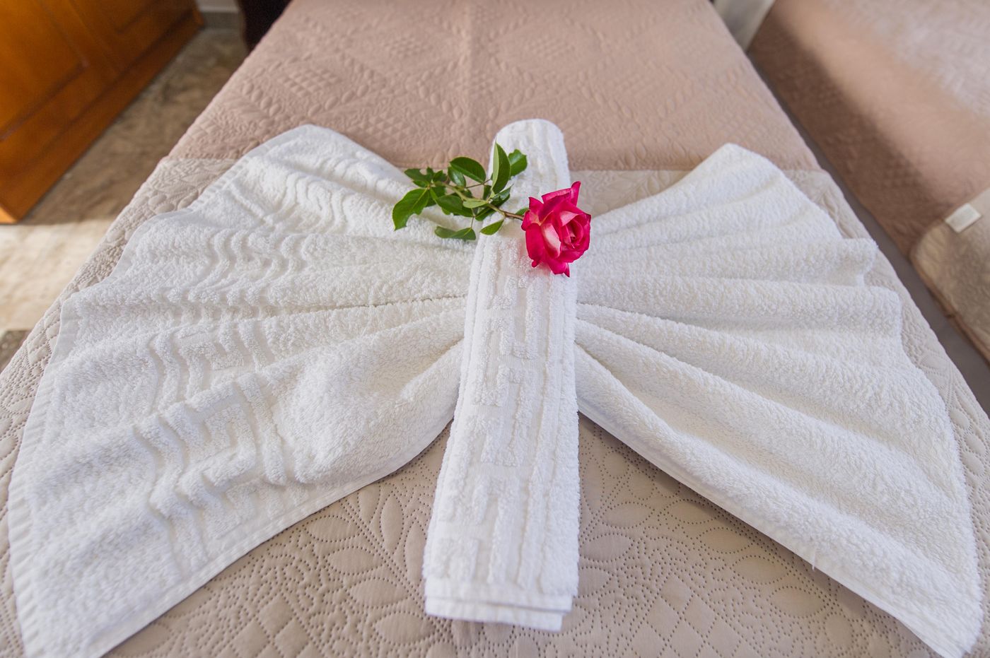 Makis-Studios---Apartments-Room-32