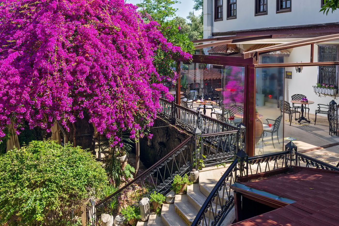 Dogan-Hotel-Restaurant-12