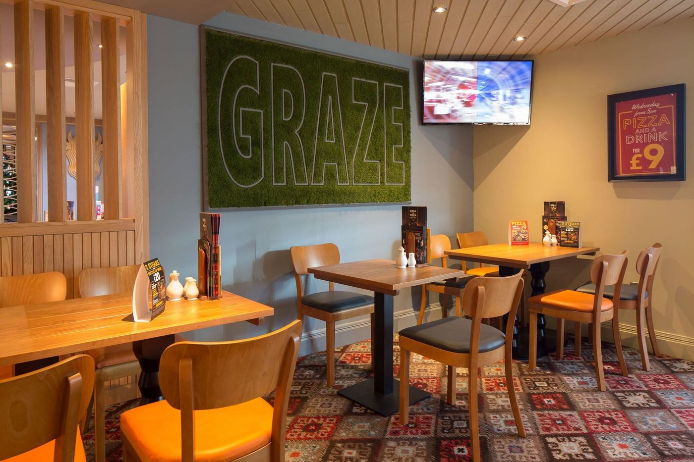 Raven's Cliff, Motherwell by Marston's Inns-United Kingdom-MOTHERWELL-Lobby-6