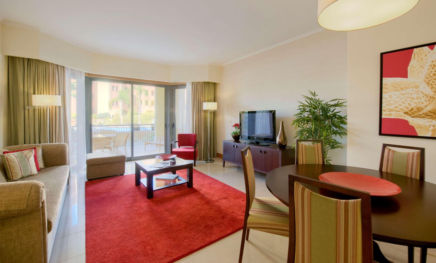 The-Residences-at-Victoria-Room-20