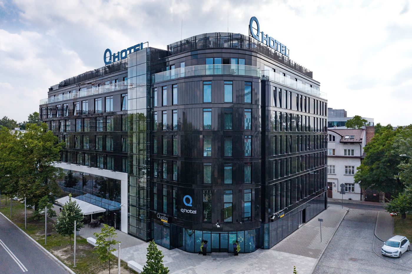 Q-Hotel-Plus-Krakow-General-view-3