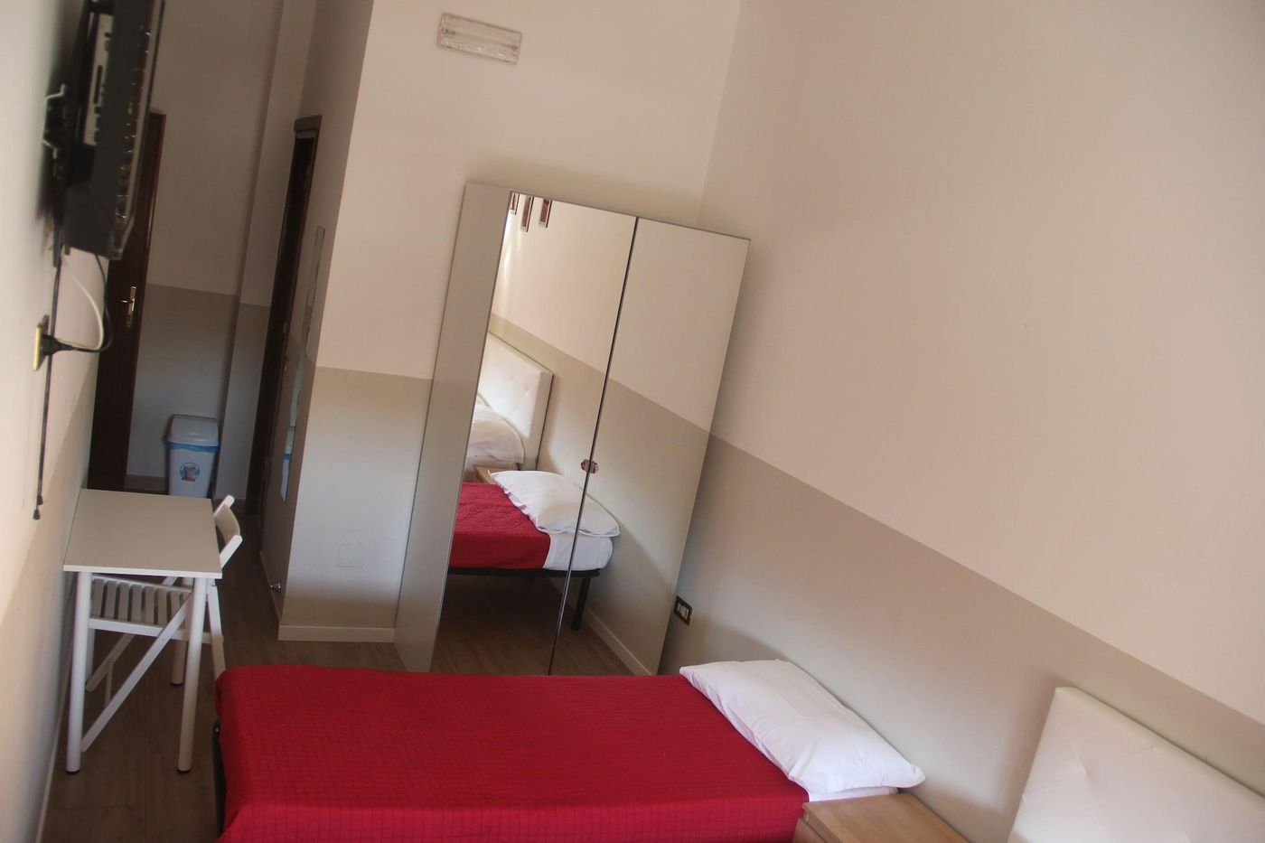 Domus Vatican Holidays-Italy-ROME-Lobby-1