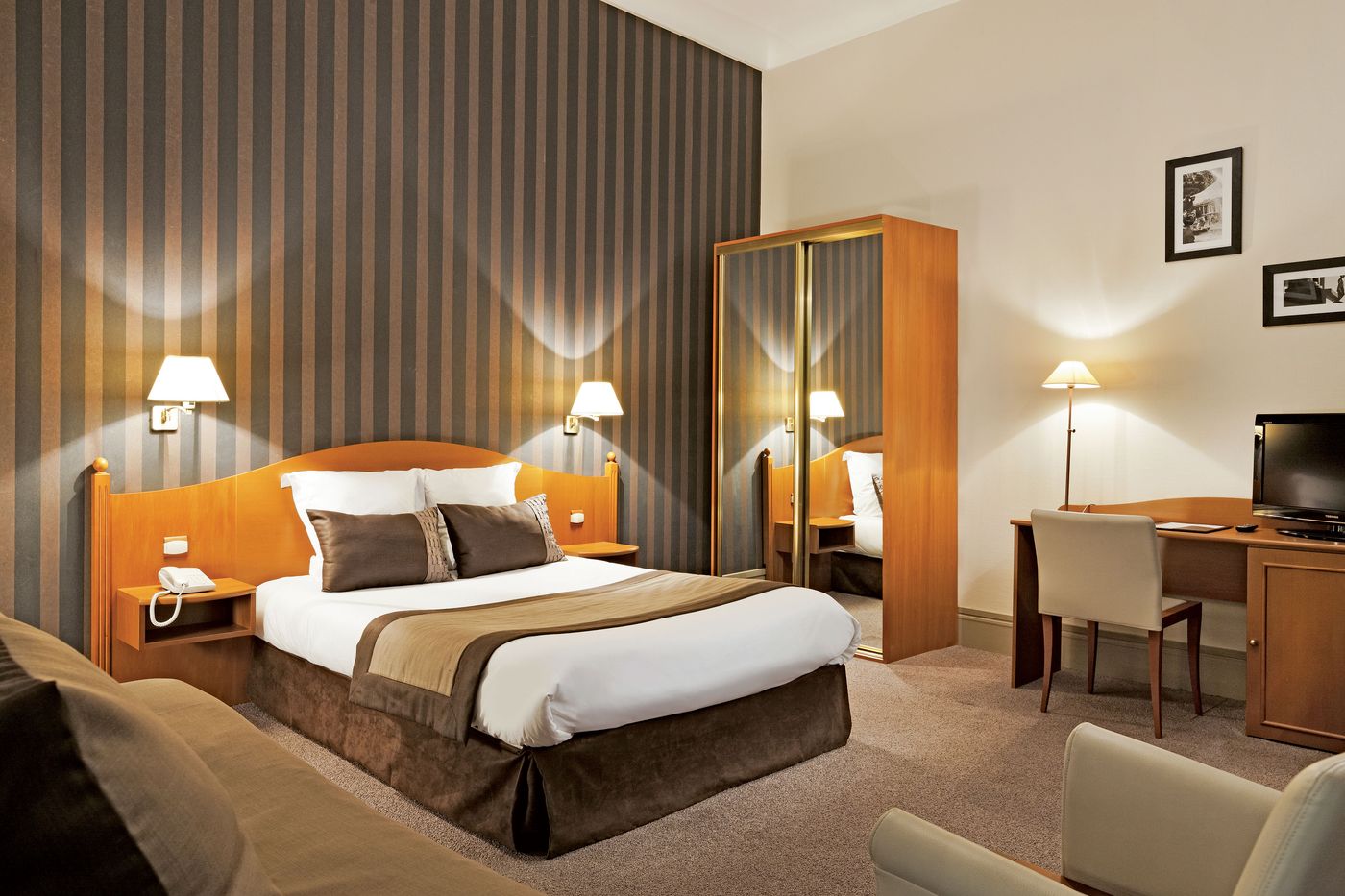 Hotel-Provinces-Opera-Vacances-Bleues-Room-13