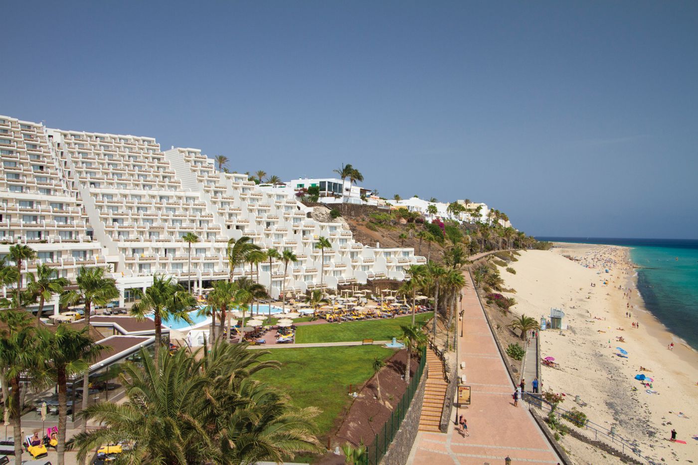Sensimar-Calypso-Beach-5
