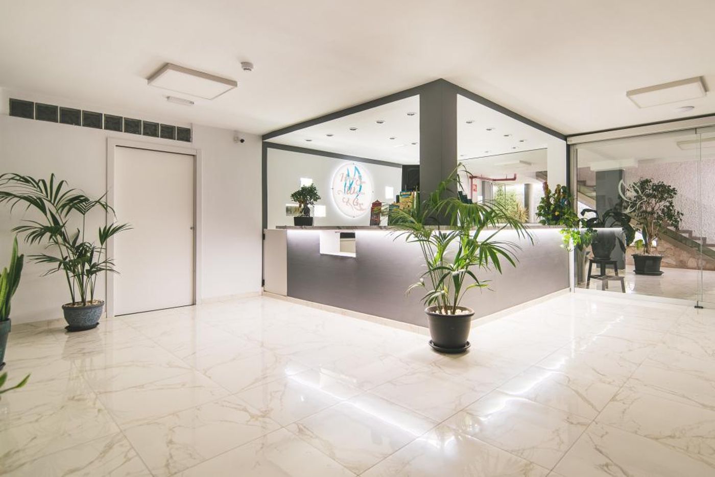 Mariposa-del-Sol-Lobby-25