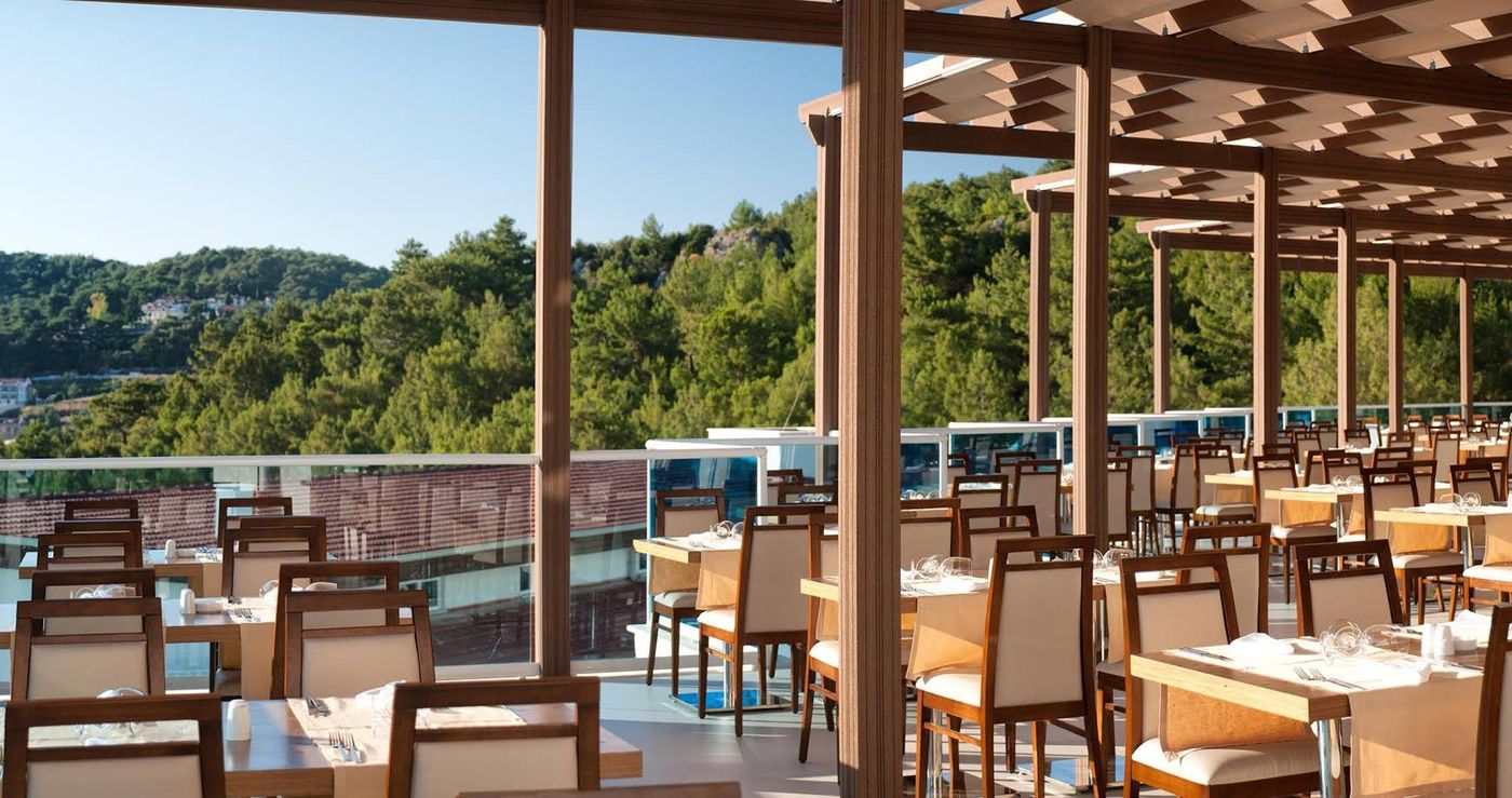 Garcia-Resort---Spa-Terrace-20