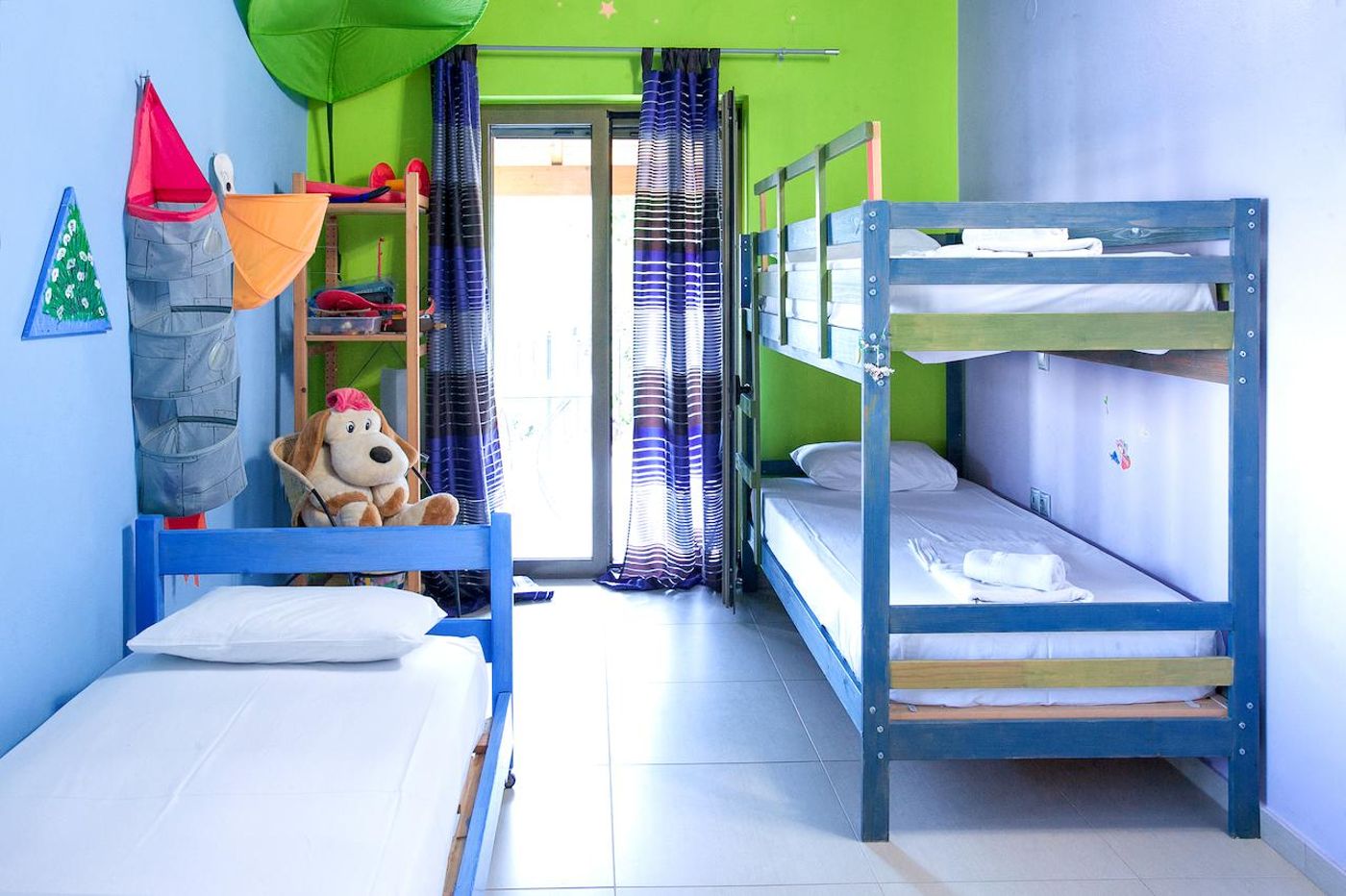 9 Muses Sea View Studios