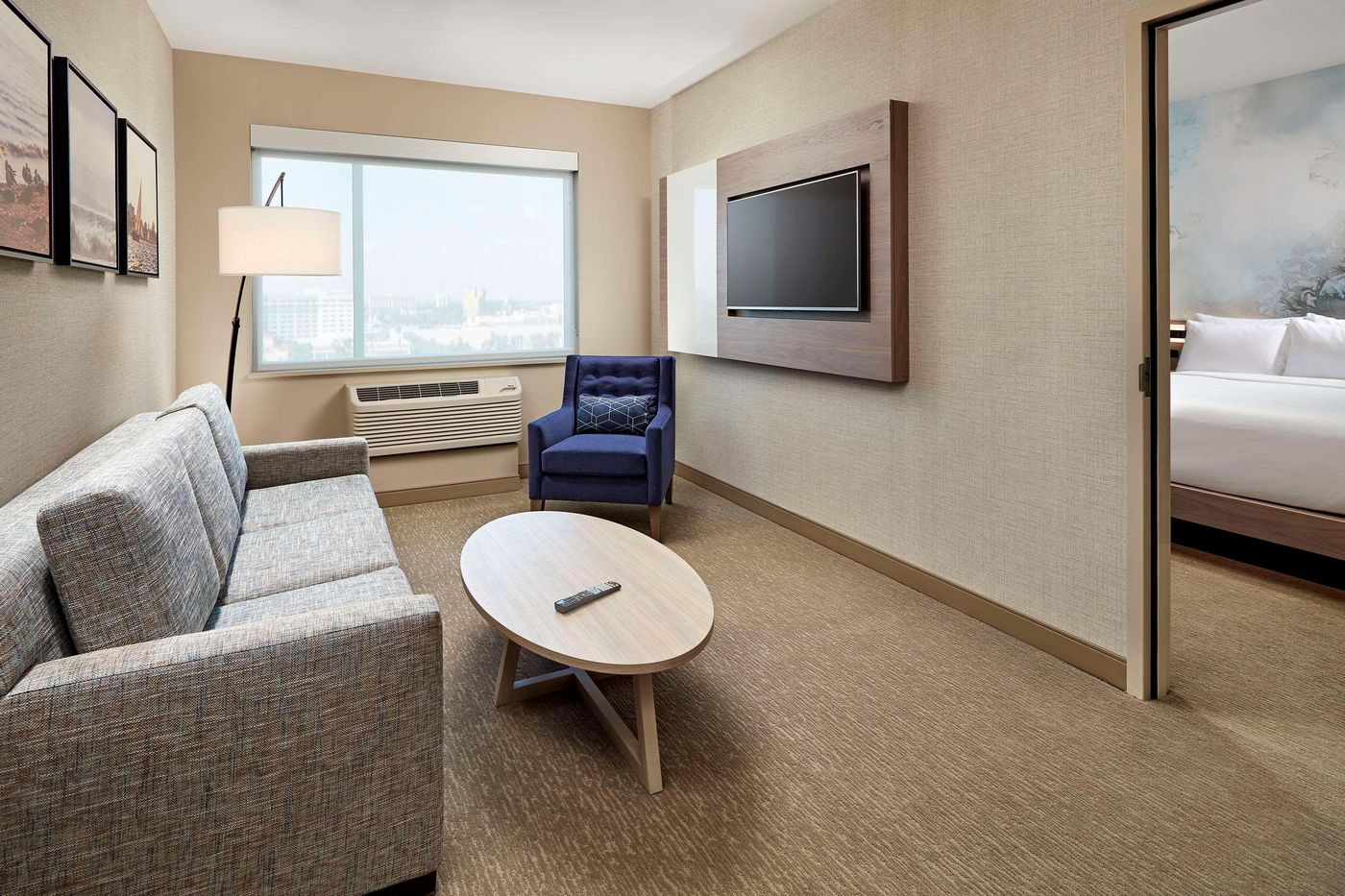 Cambria-Hotel-Anaheim-Resort-Area-Room-16