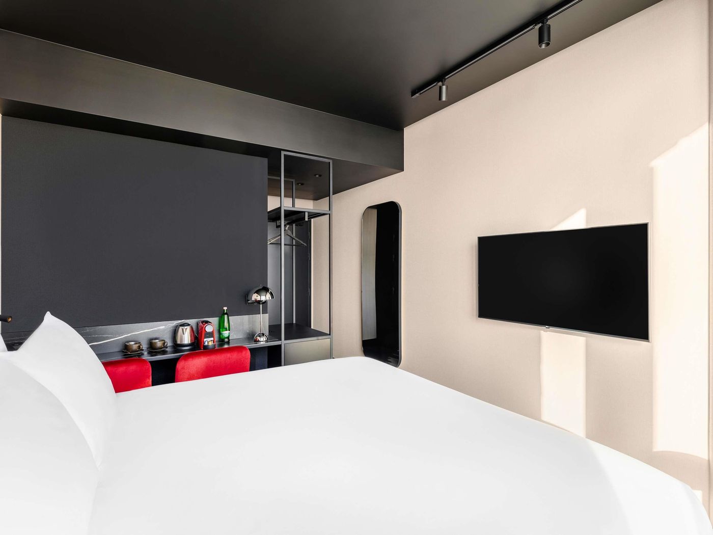 Tribe-Budapest-Stadium-Room-35