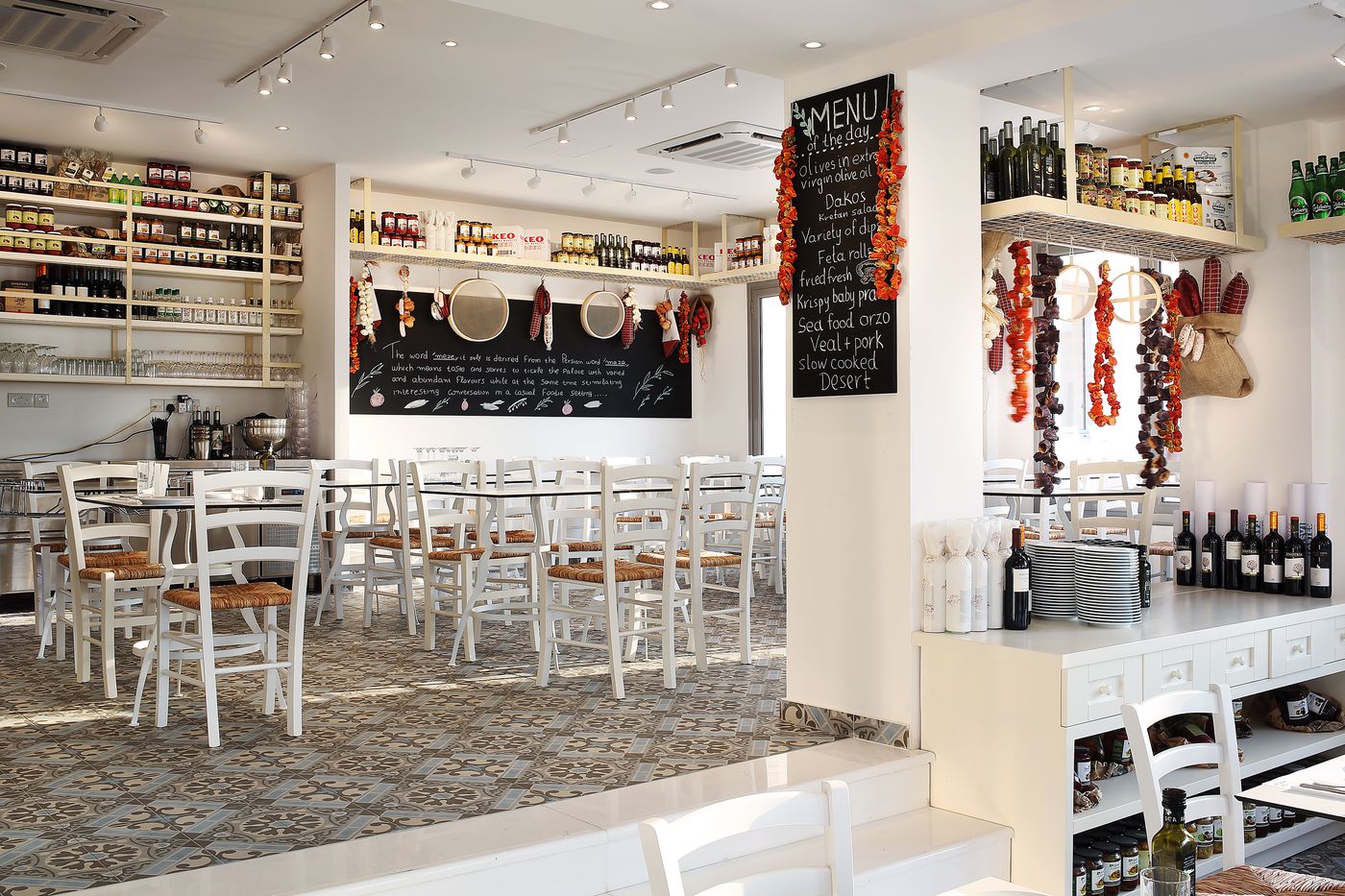 Louis-St-Elias-Resort---Waterpark-Restaurant-66