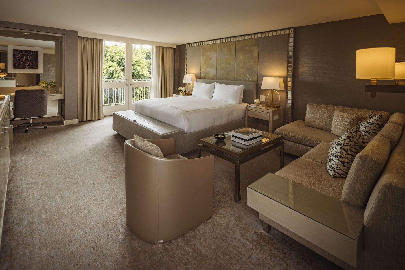 L-Ermitage-Beverly-Hills-Room-11