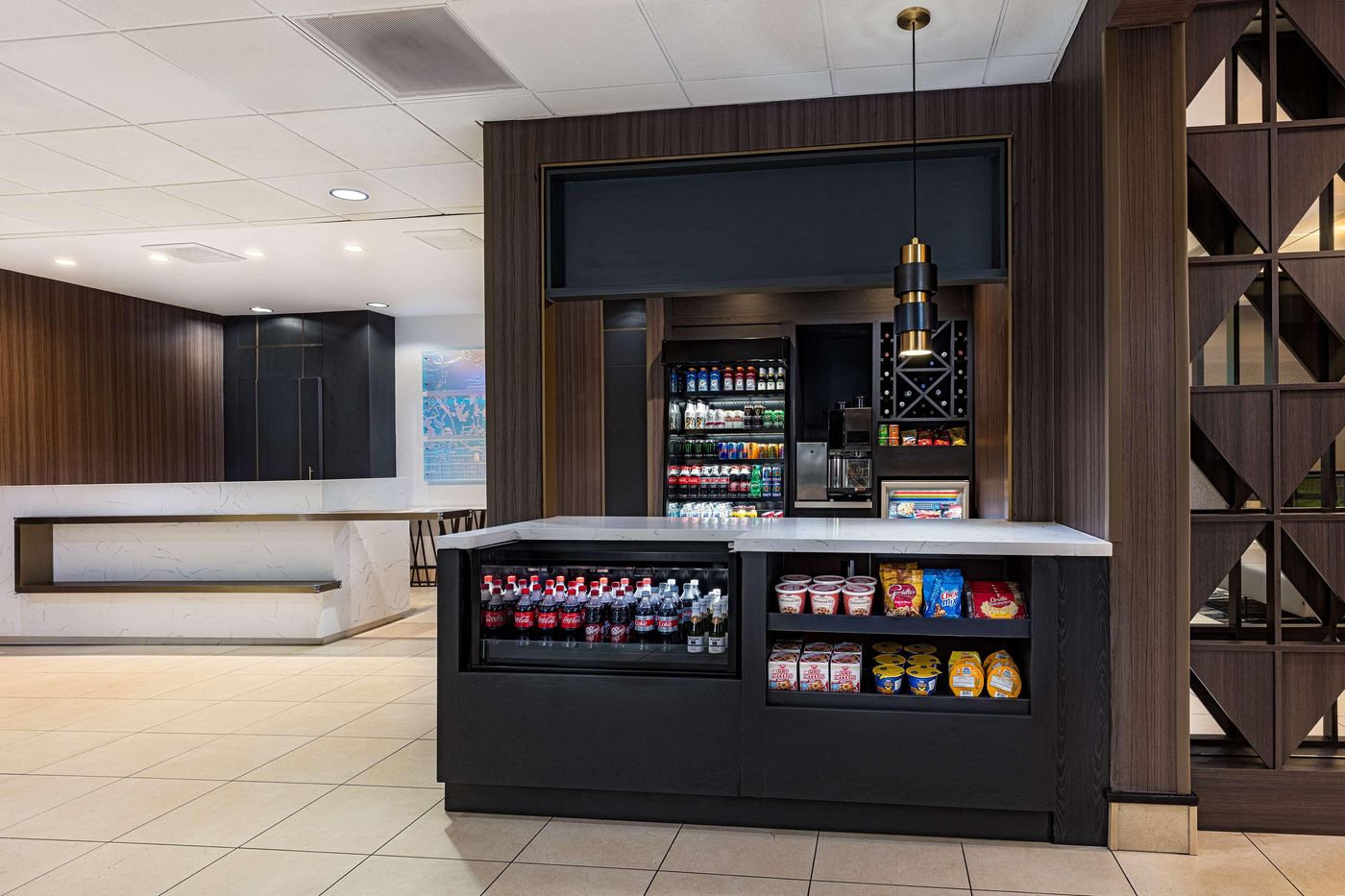 Hilton-Garden-Inn---Los-Angeles-Hollywood-Restaurant-12