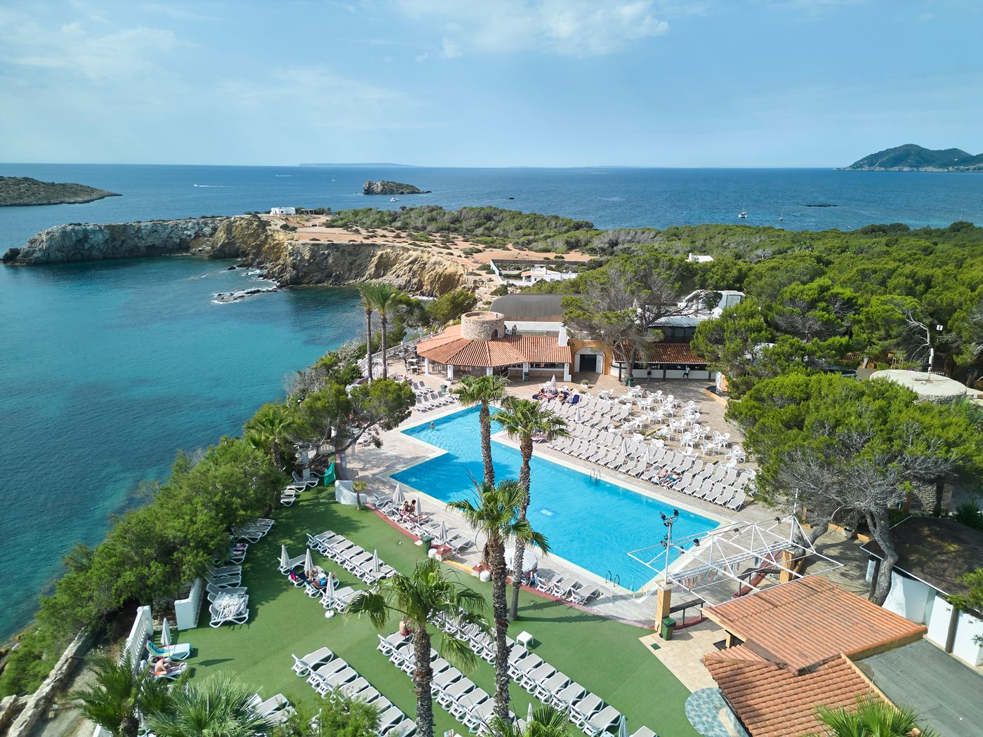 Azuline-Club-Cala-Martina-Ibiza-Pool-4