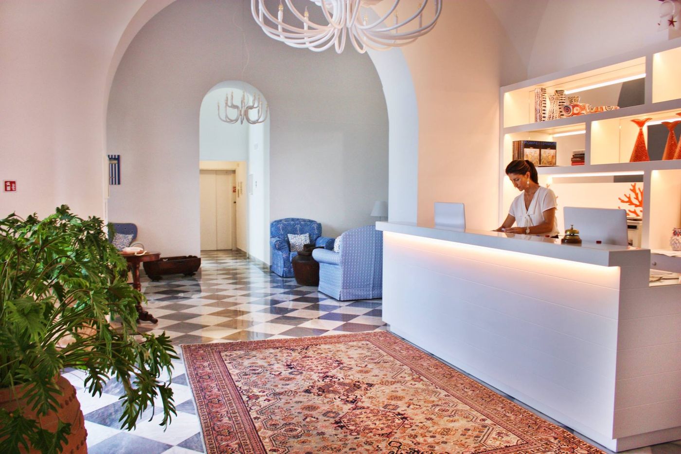 Miramare-Hotel-Lobby-54