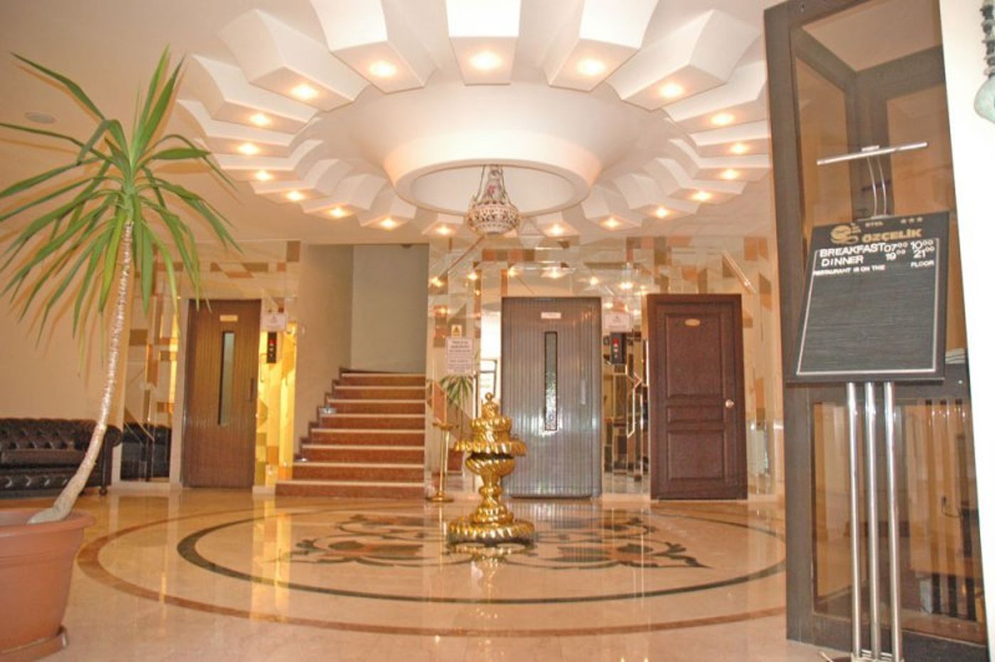 By Karaaslan Inn Hotel