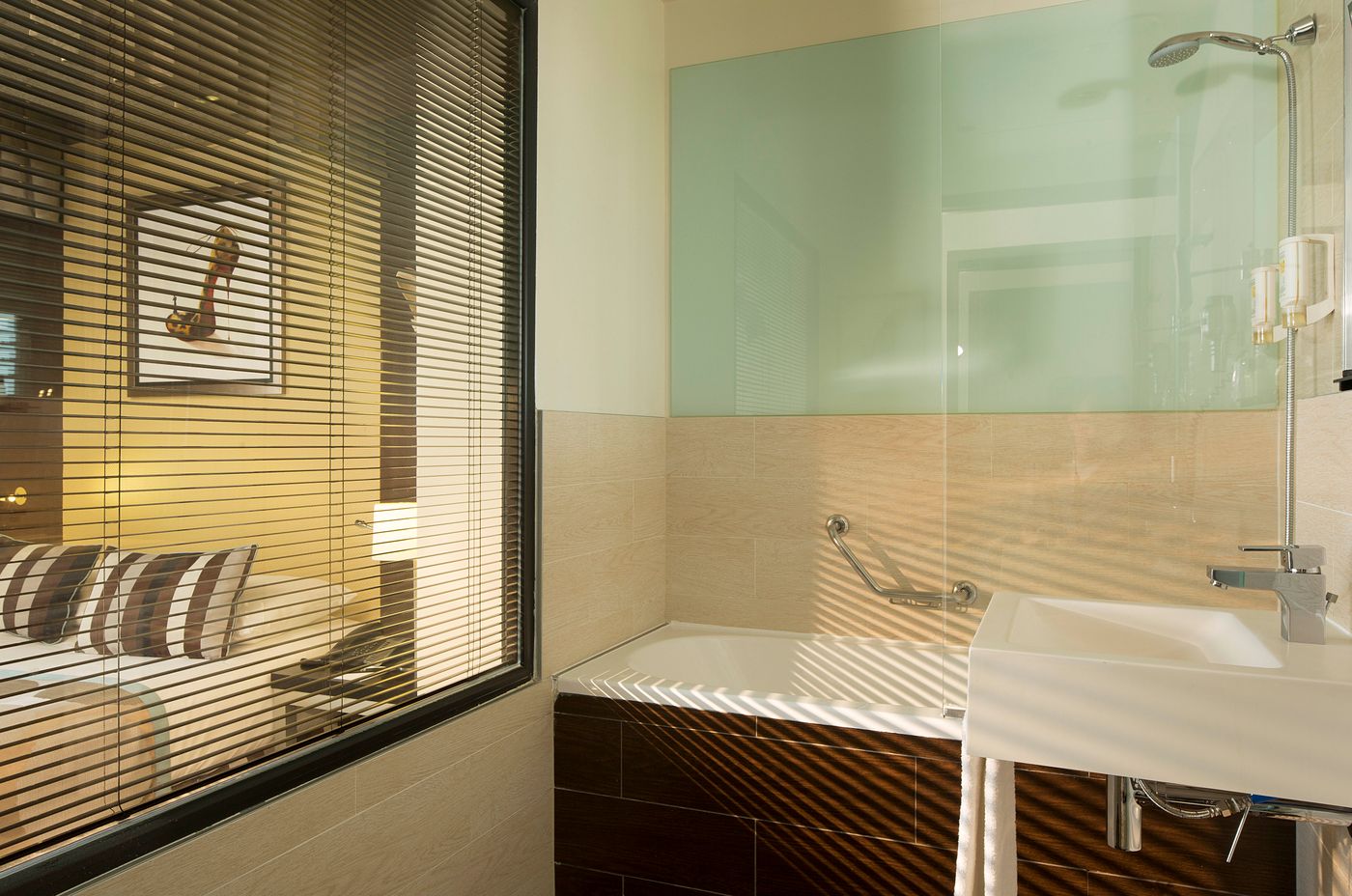 Le-M-Hotel-Paris-Room-24