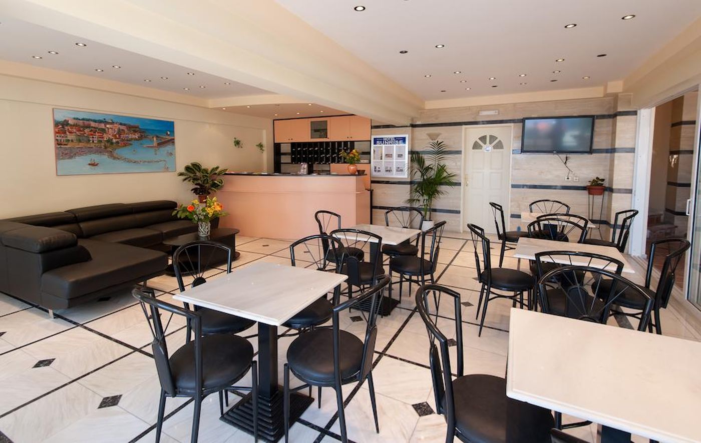 Sunrise Apartments - Sfakaki