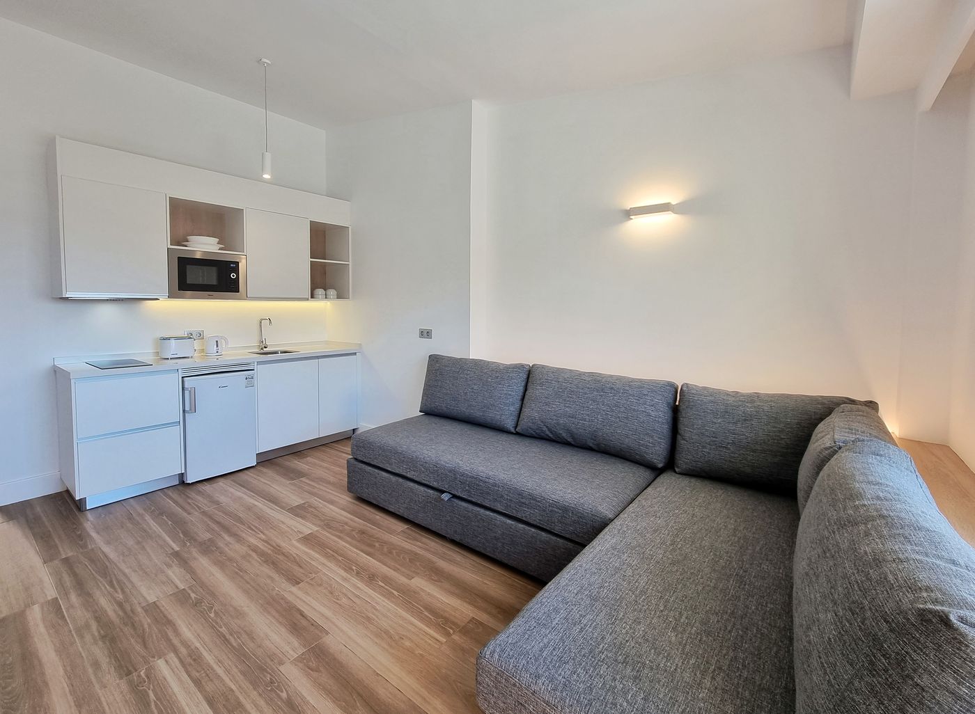 Laguna-Park-I-Room-31