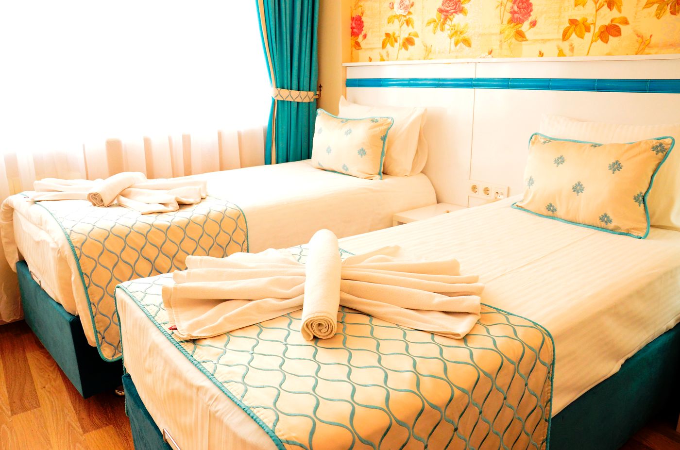 Star-Holiday-Room-15