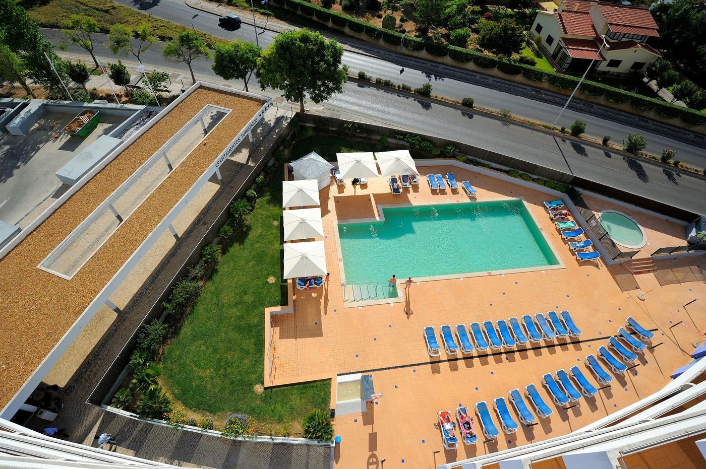 Oceano-Atlantico-Turisticos-Apartments-Pool-3