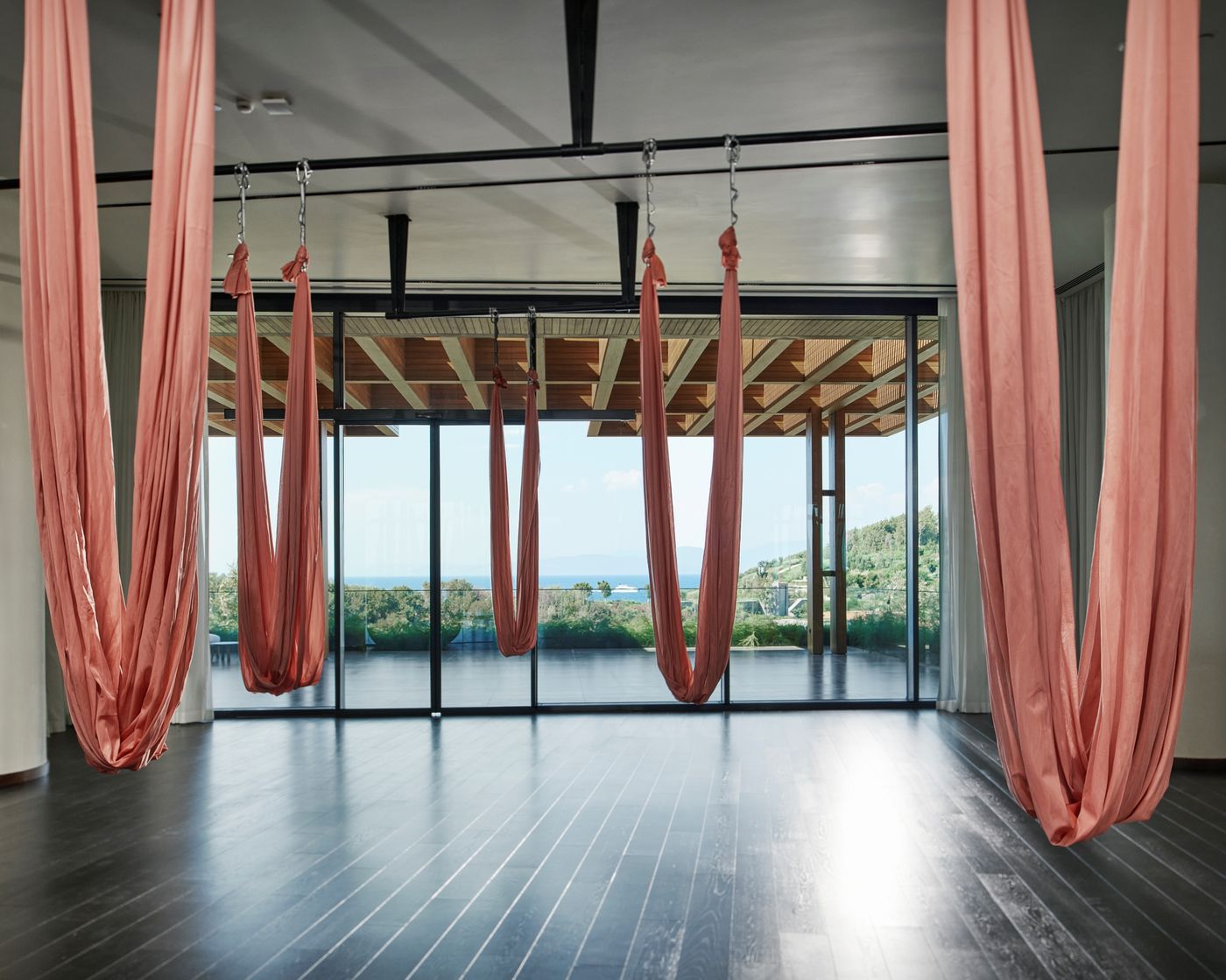 Hilton-Bodrum-Turkbuku-Resort---Spa-Sports-and-Entertainment-76