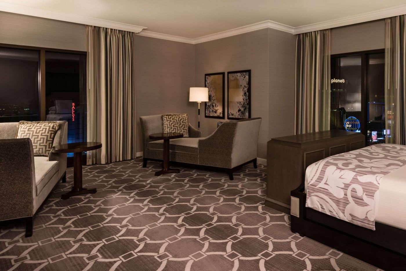 Caesars-Palace-Room-49