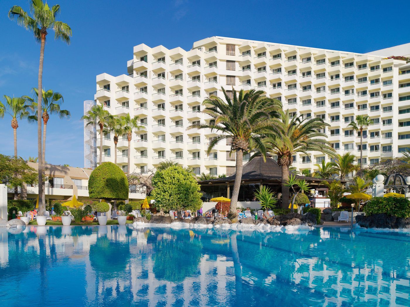 H10-Las-Palmeras-Pool-1