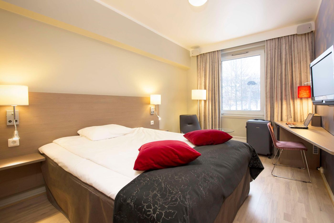 Scandic Grand Tromso-Norway-TROMSO-Room-8