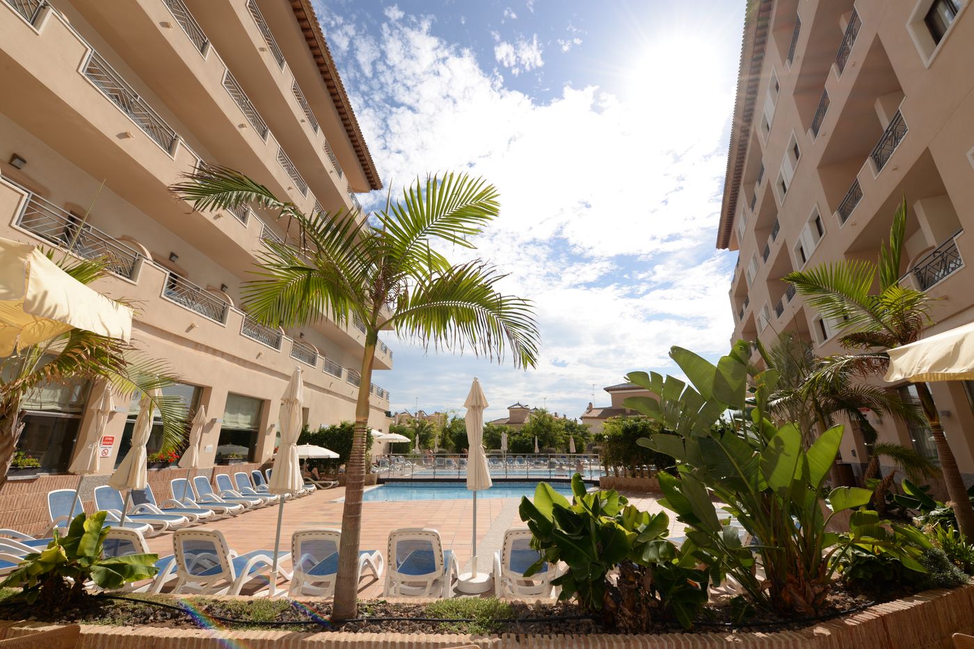 Monarque-Costa-Narejos-Pool-2