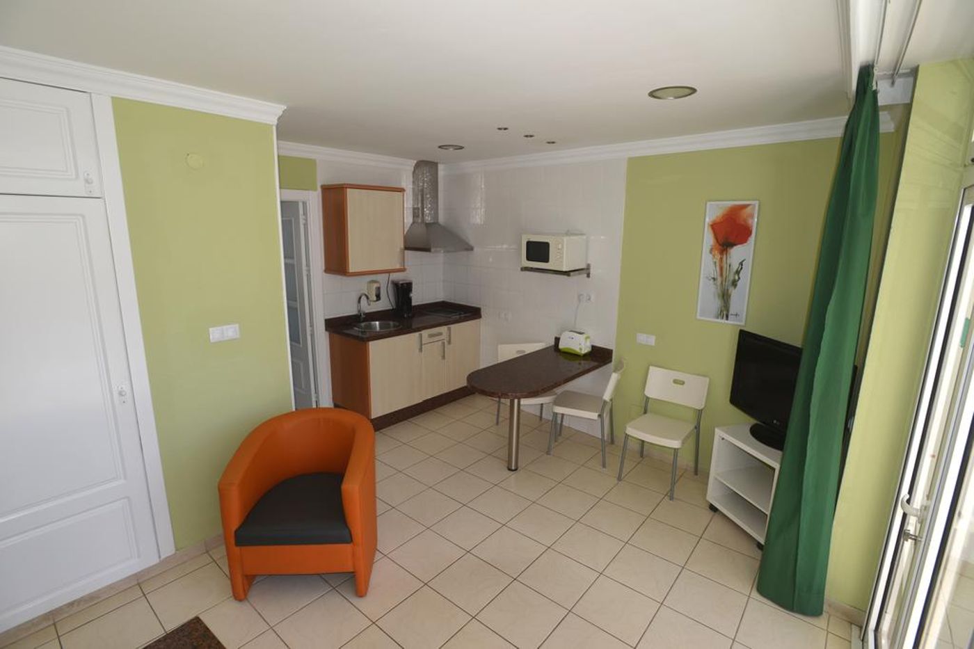 Arco-Iris-Apartments-Room-15