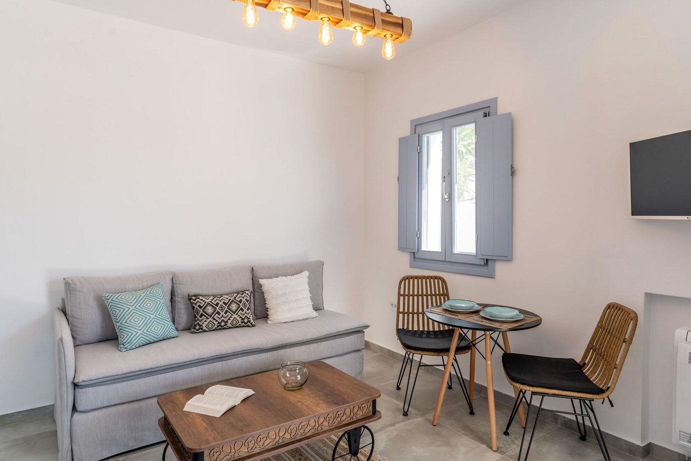 Santorossa-Luxury-Villas-Room-32