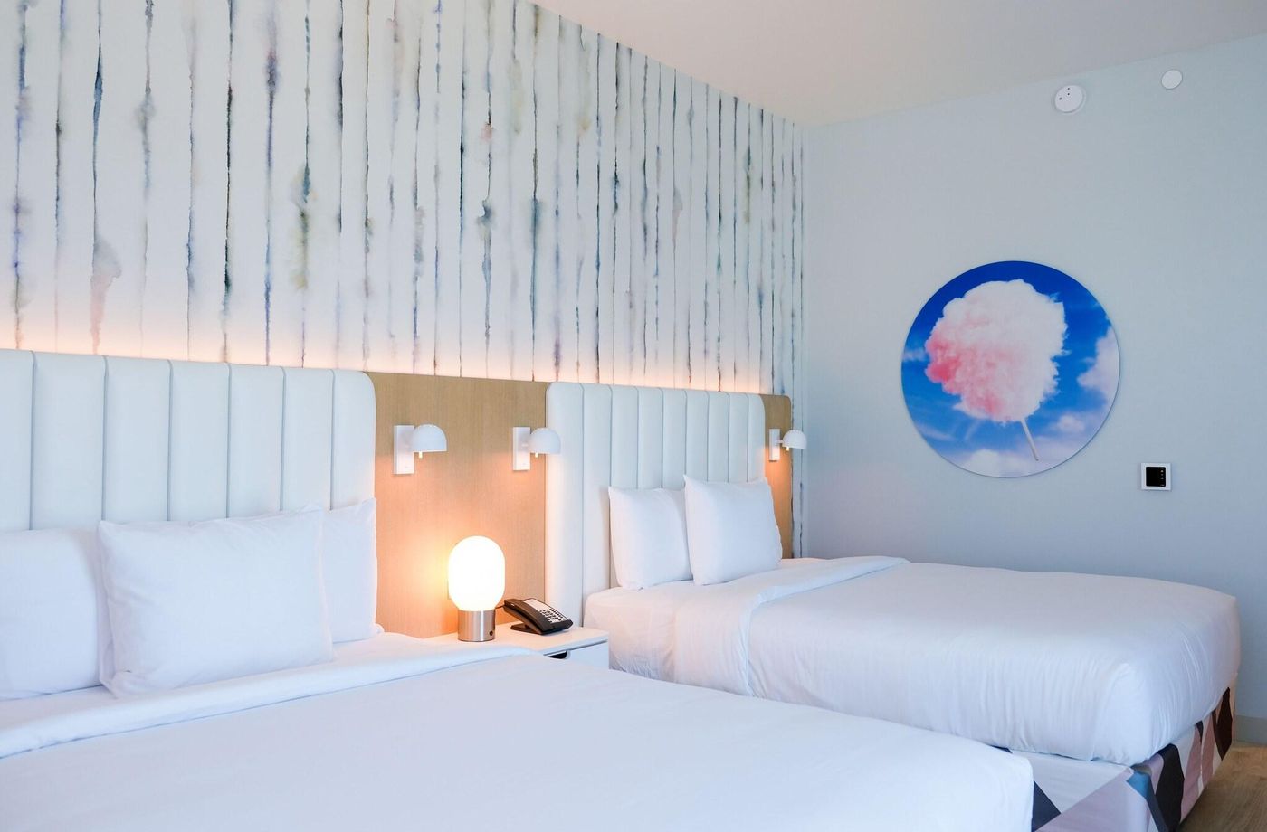 The-Viv-Hotel--Anaheim--a-Tribute-Portfolio-Hotel-Room-38