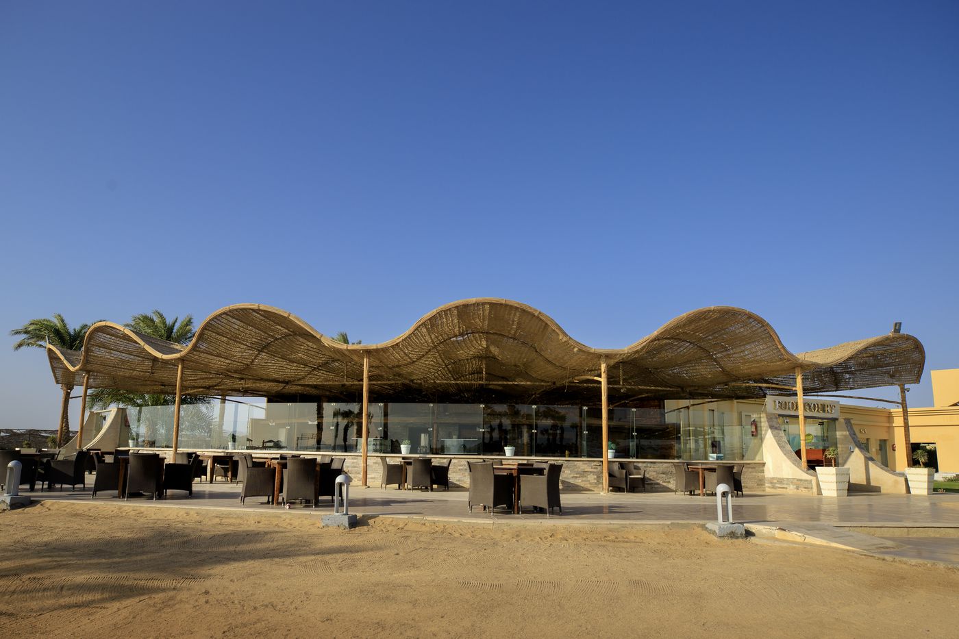 Amwaj-Beach-Club-Abu-Soma-Restaurant-20