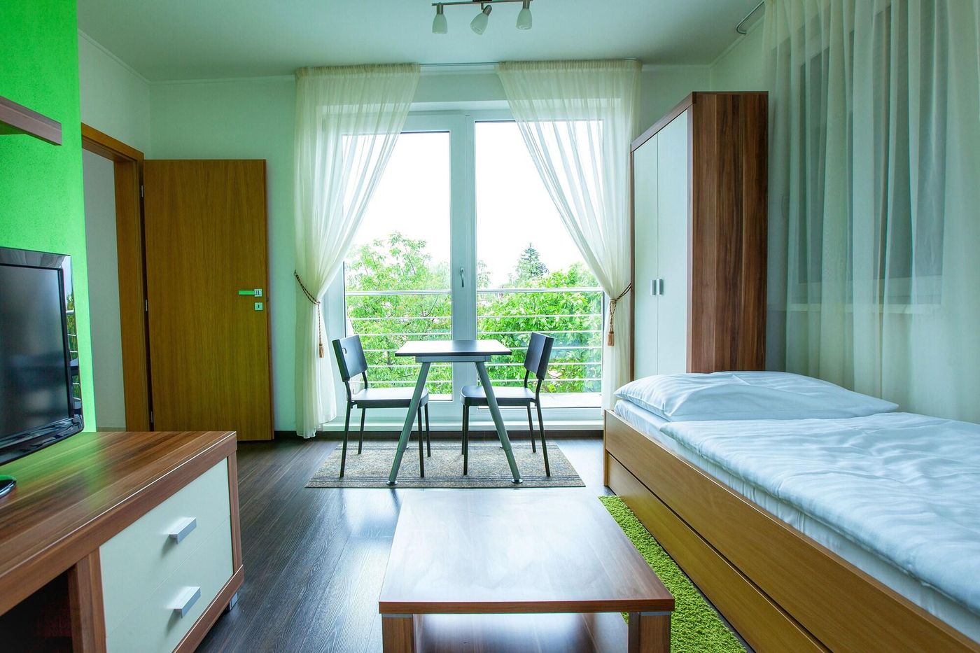 Fine Restaurant&Apartments-Slovakia-MALACKY-Room-5