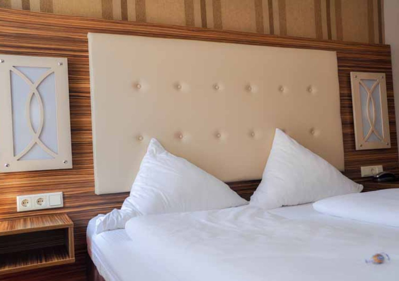 Erde Hotel Erlangen-Germany-ERLANGEN -Room-5