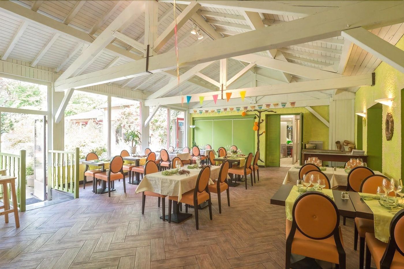 Hôtel La Cascade - France - SAINT-GENIS-LES-OLLIERES - Restaurant - 1