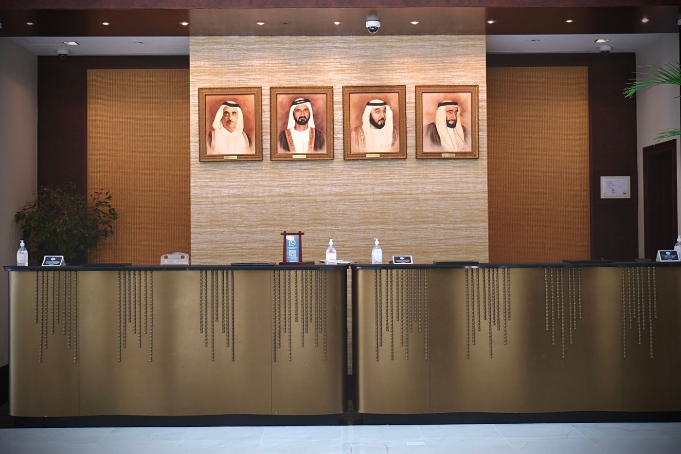 Dusit-Thani-Dubai-Lobby-35