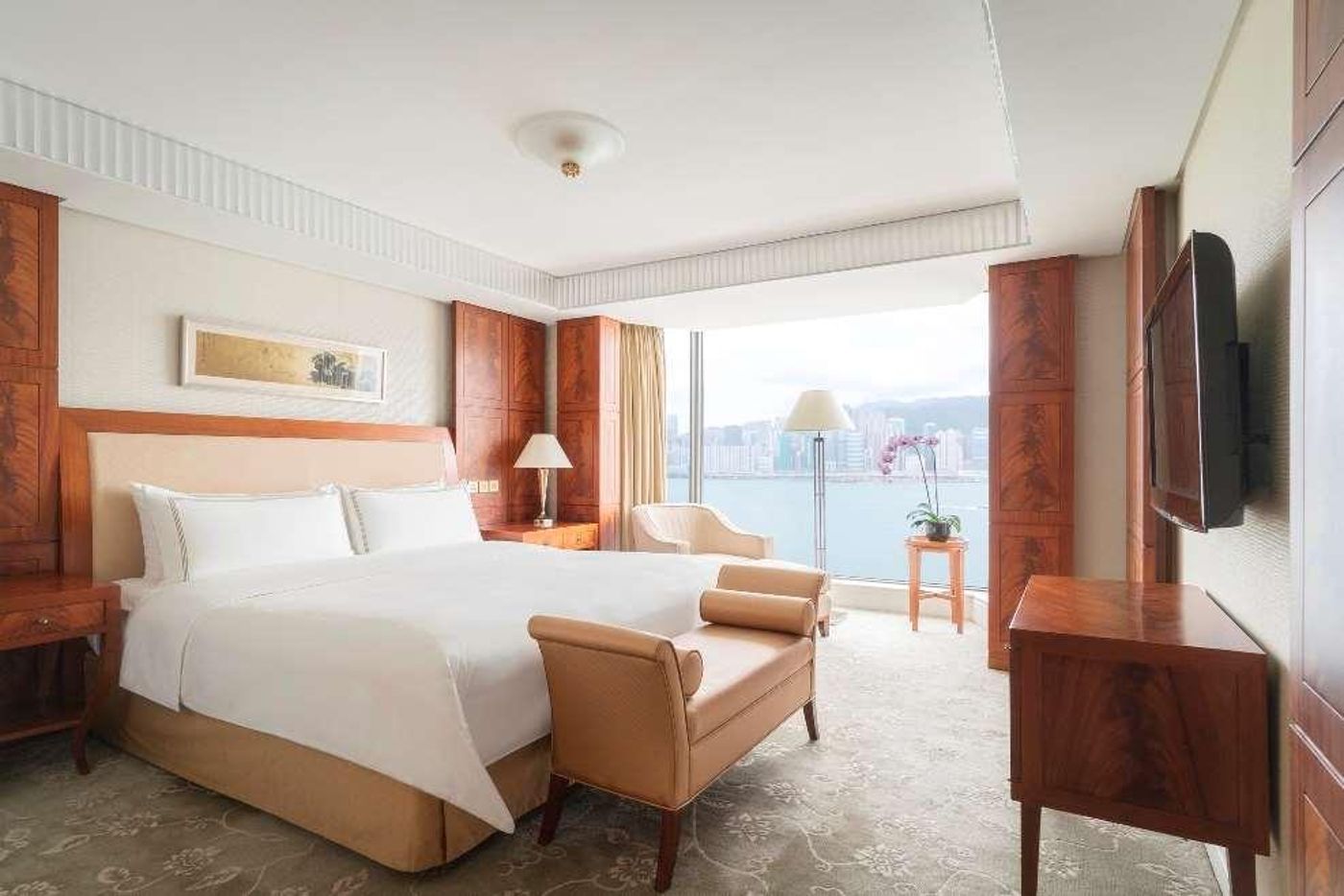 Kowloon-Shangri-La-Hong-Kong-Room-39